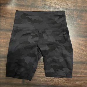 Lululemon biker shorts